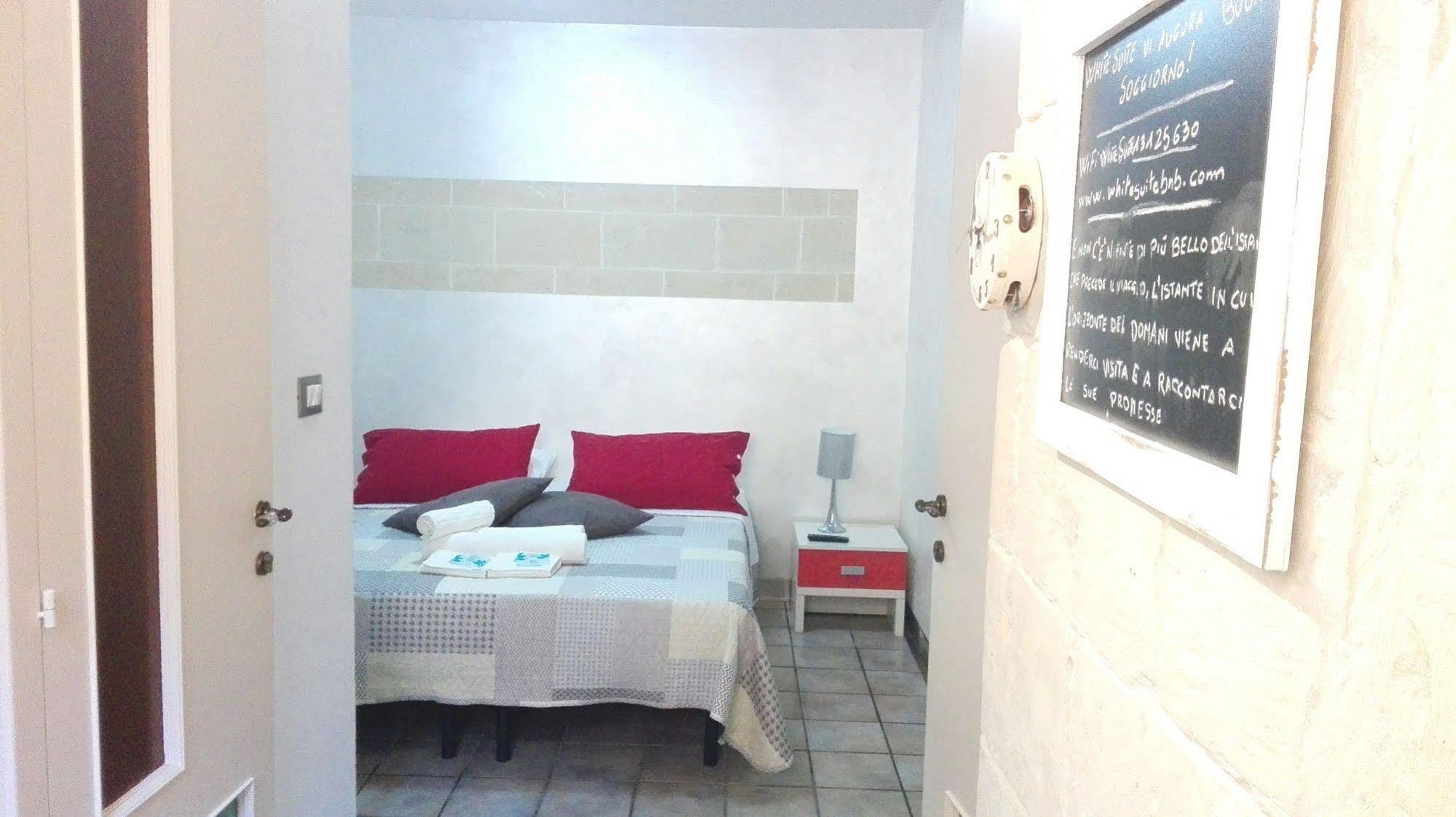 White Suite B&B Lecce Dış mekan fotoğraf